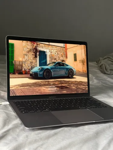 MacBook Air M1 (2020) - 13,3? | 8 GB RAM | 256 GB SSD