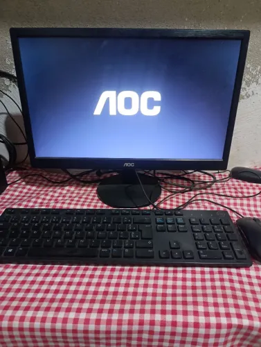 Monitor LG 15,5
