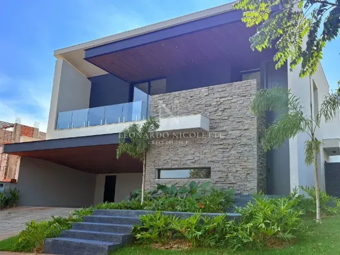 Sobrado com elevador no Condomínio Quinta do Golfe Residencial - 409 m²