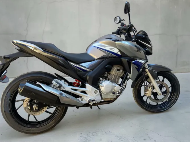 Honda CB 250F Twister 2020 | 40.000 km | Muito Conservada