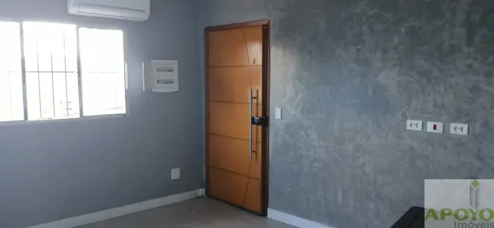 Casa assobrada em Jardim Suzano