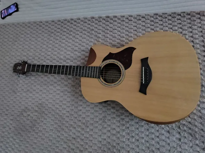 Violão seizi extremamente novo