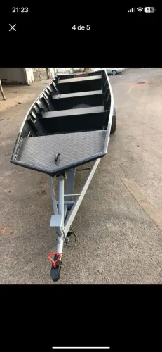 Barco Pesca Artesanal - Tradicional e Confiável .
