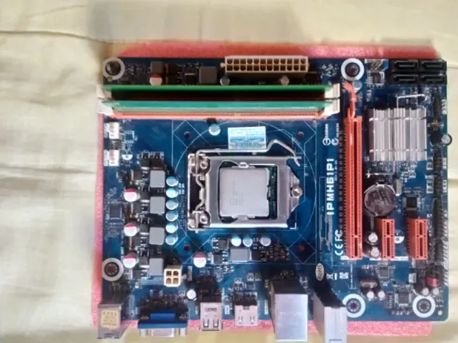 Vendo placa mãe h61 com o Xeon 1270v2 e 8gb de ram.