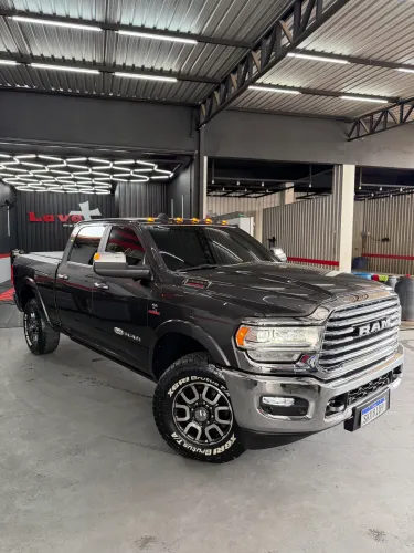 Ram 3500 Limited Longhorn 6.7 TB CD Diesel 2022