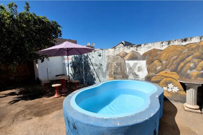Casa com Piscina e Quintal em Orlândia - Imperdível!