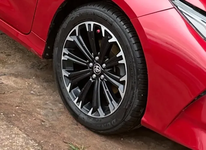 Rodas 17 Corolla Gr 2024 com os pneus novos 