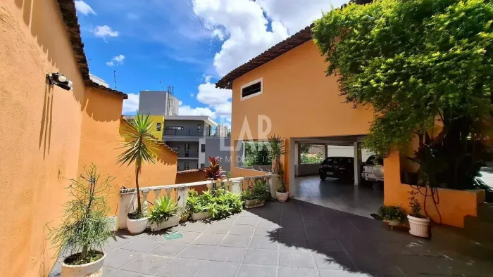 Casa à venda, 6 quartos, 2 suítes, 6 vagas, Luxemburgo - Belo Horizonte/MG