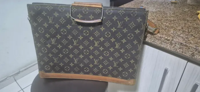 Bolsa executiva Louis Vuitton