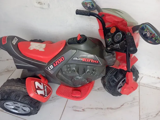Moto elétrica semi nova no precinho