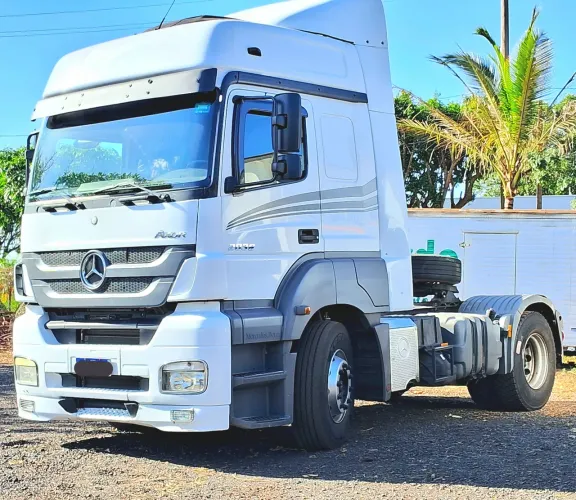 Mercedes-Benz Axor 2036 toco automático
