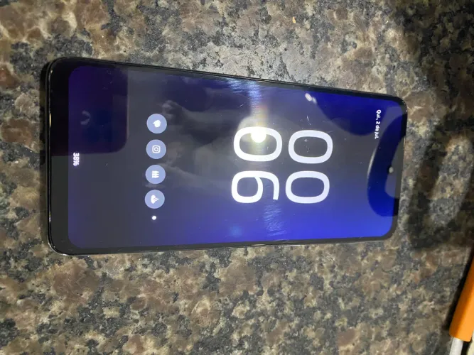 Moto G73