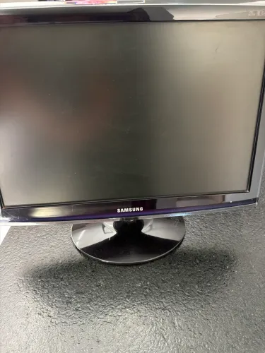 Monitor 22 polegadas Samsung T220