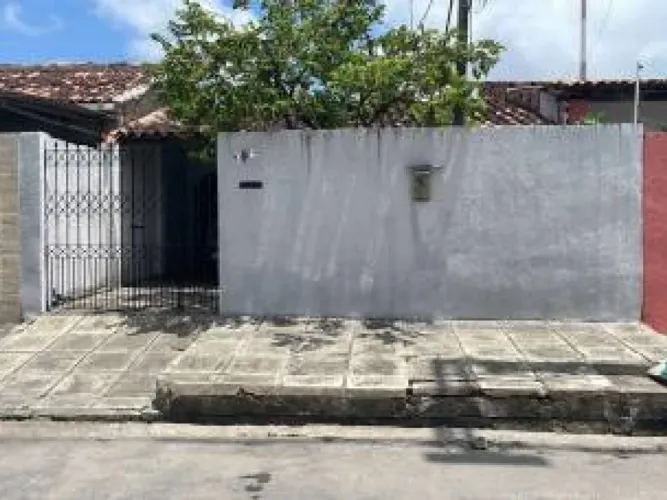 Casa 129 m² - Prado - Maceió - AL