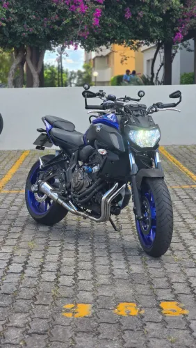 Escape esportivo Mt 07