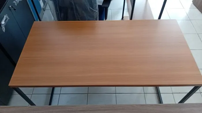 Mesa de escritório 1.18m industrial