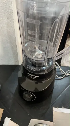 Vendo liquidificador Britânia, novo , está faltando a tampa.