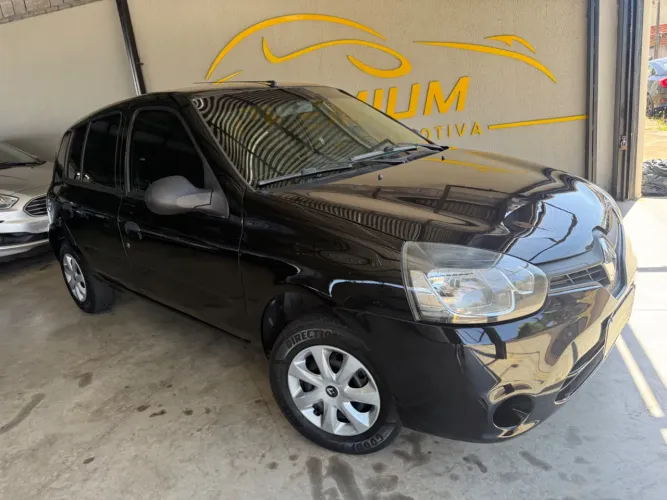 Renault Clio Expression Hi-flex 1.0 16V 5P 2013