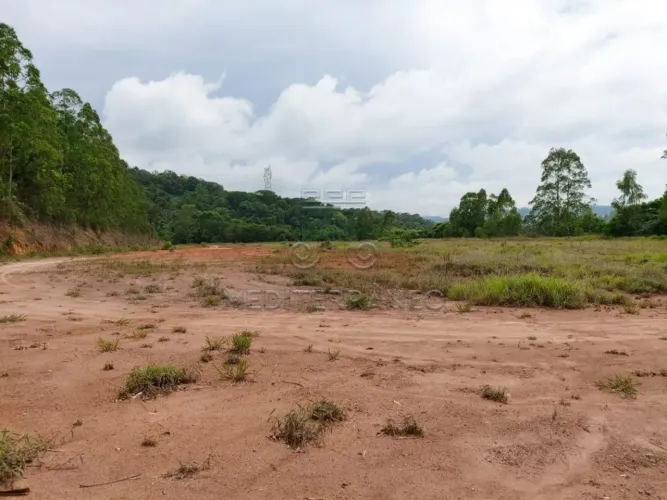 Terreno Área em Franco da Rocha