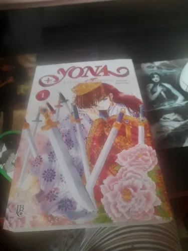 Mangá yona volume 1