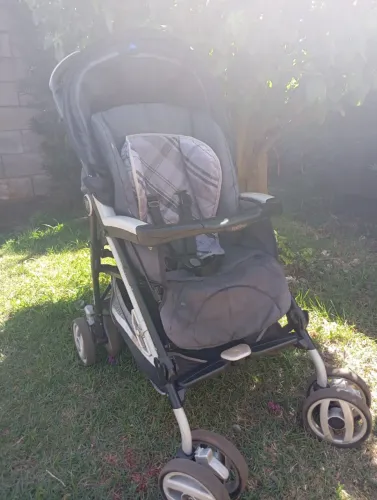 CARRINHO DE BEBE - RECLINAVEL