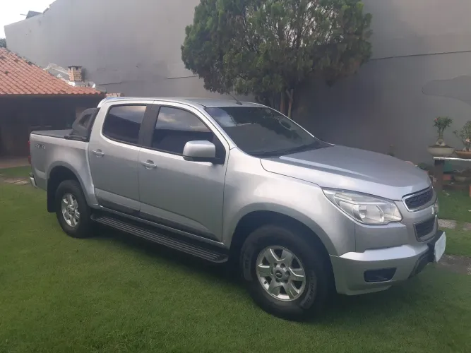 Chevrolet S10 Pick-up LT 2.8 TDI 4X4 CD Diesel 2014