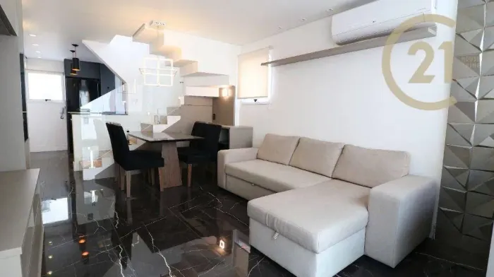 Apartamento com 2 dormitórios à venda, 73 m² por R$ 1.350.000,00 - Pinheiros - São Paulo/S