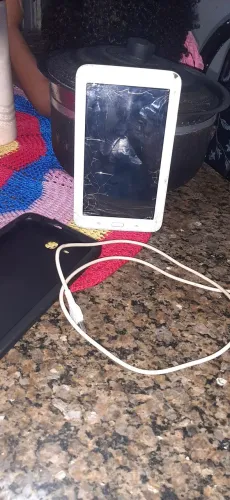 Tablet samsung modelo sm-sm-t110