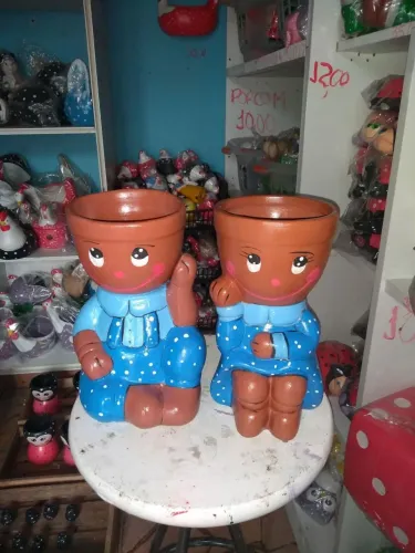 Vendo produtos de loja de decoração em cerâmica artística! Não irei mais trabalhar!