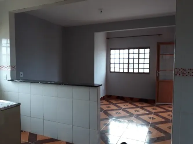 Ótima kitnet 01 quarto alugo