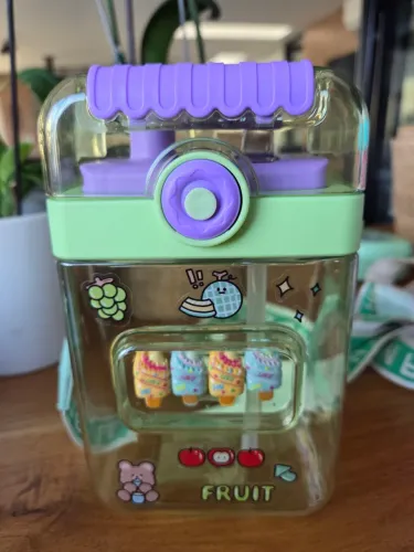 Garrafa de água infantil