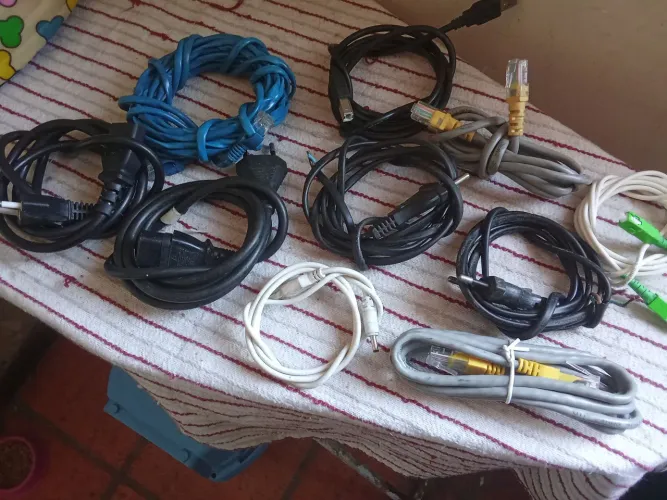 Cabos diversos todos funcionando