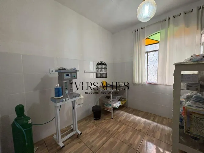 Ponto comercial para alugar com 02 quartos, 01 banheiro, 01 vaga de garagem, 84,72m² Bair