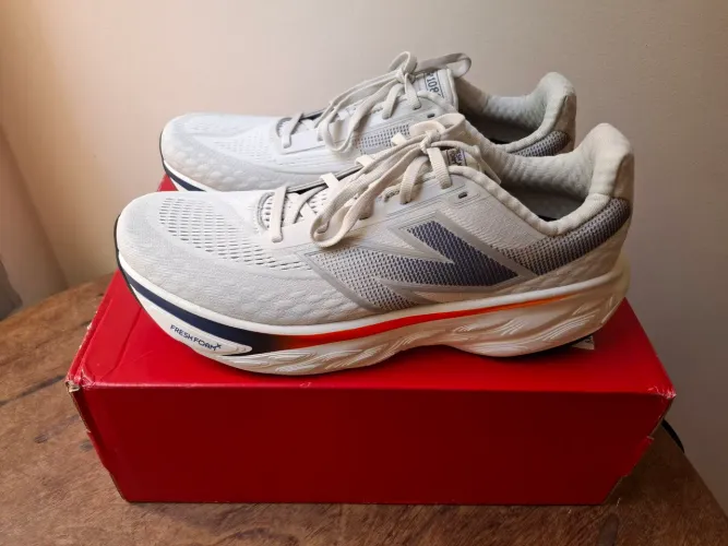 Tenis New Balance 1080 v14