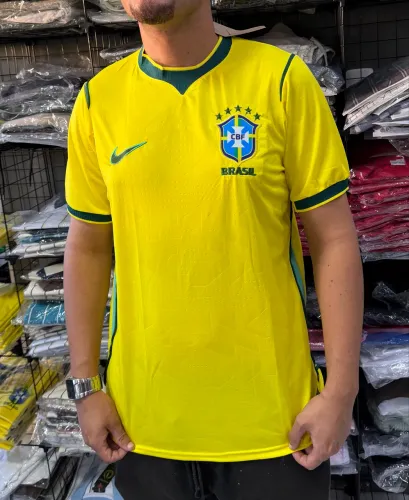 CAMISA DO BRASIL ?