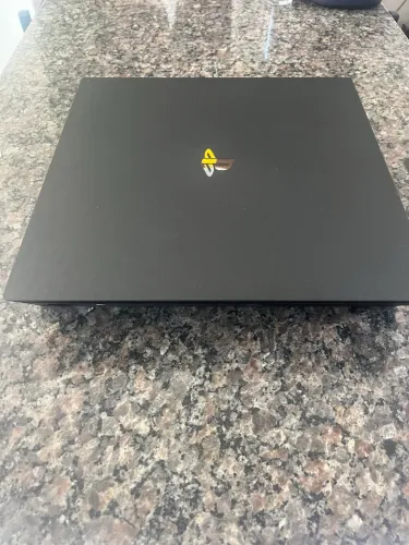 PS4 pro 1tb