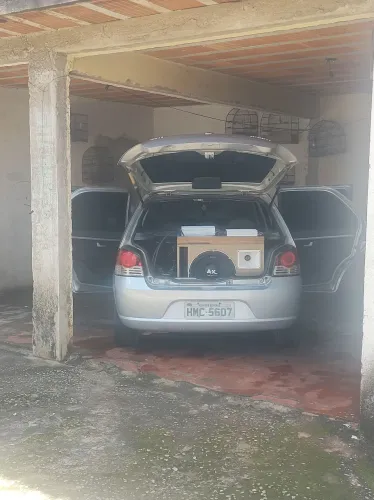 Vende-se caixa trio automotiva