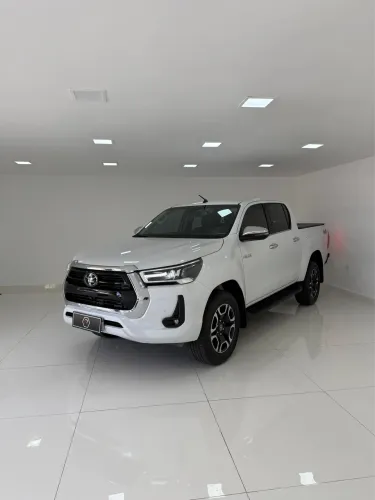 Toyota Hilux CD SRX 4X4 2.8 TDI 16V Diesel Aut. 2024