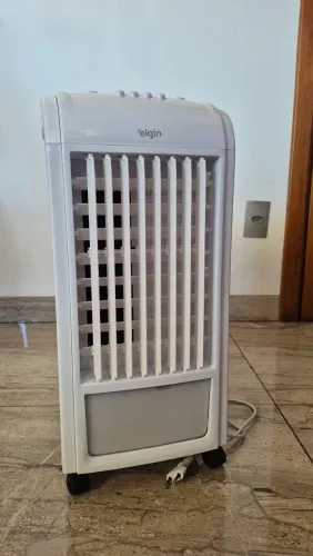 CLIMATIZADOR PORTÁTIL 4 EM 1