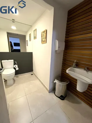 COMERCIAL COM 402 M² AU PERTINHO DO JOCKEY CLUB
