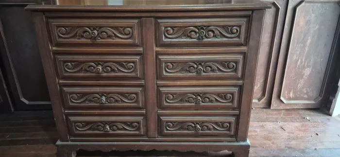 Comoda rústica em madeira maciça