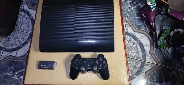 Playstation 3 super slim lotado de jogos