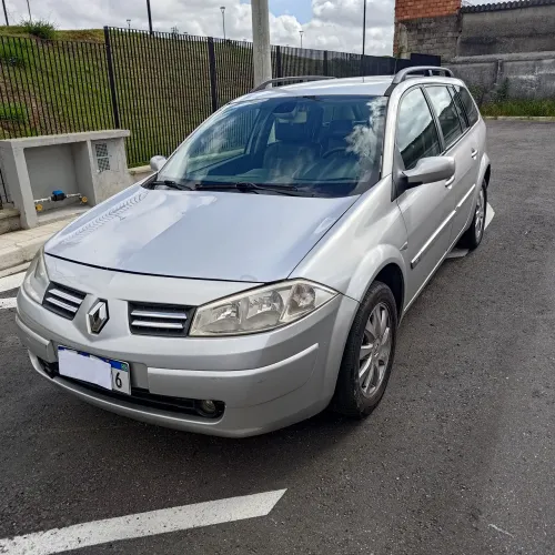 Renault Megane Grand Tour Dynam. Hi-flex 1.6 16V 2013