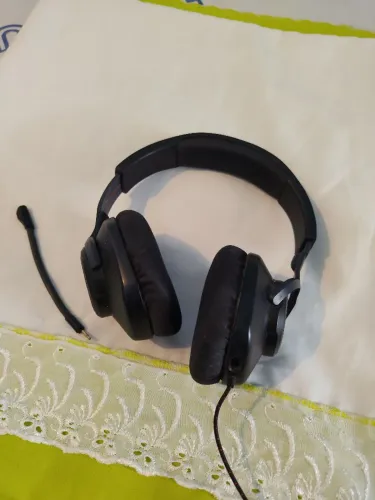 FONE JBL QUANTUM GAMER