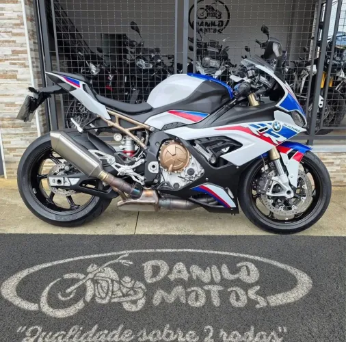 MOTO BMW S1000 RR M RODAS CARBONO 2021 -  13.000 KMS