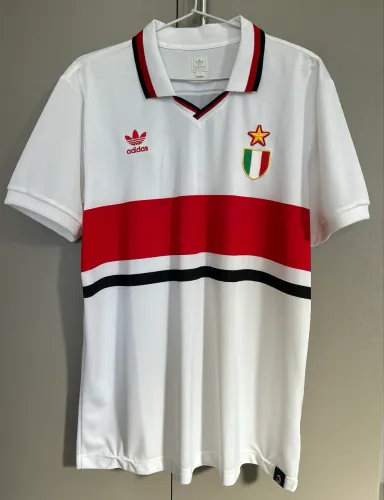 Camisa Milan retrô