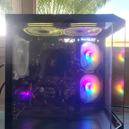 PC Gamer Ryzen 5 Pro 4650G / 16GB RAM / SSD 240GB / Gabinete Aquário