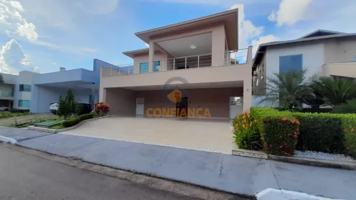 Sobrado Amplo de Alto Padrão com 3 Suítes e Energia solar - Condomínio Porto Belo