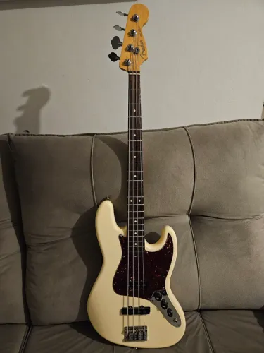Baixo Fender Jazz Bass American Standard Americano