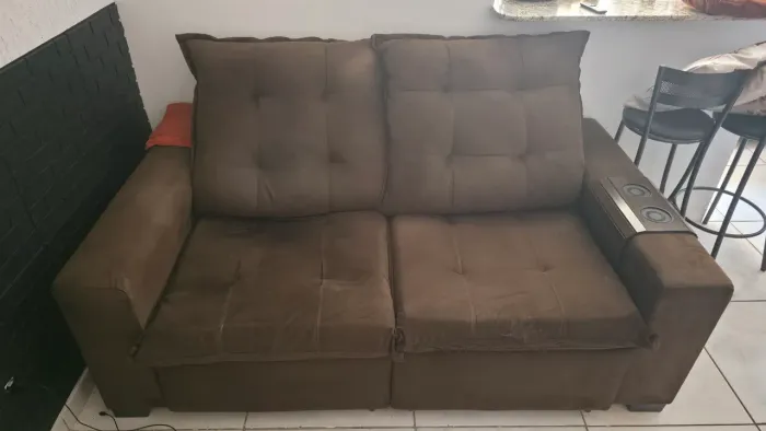 Sofa Marrom